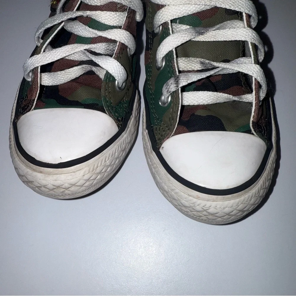 Converse product pair